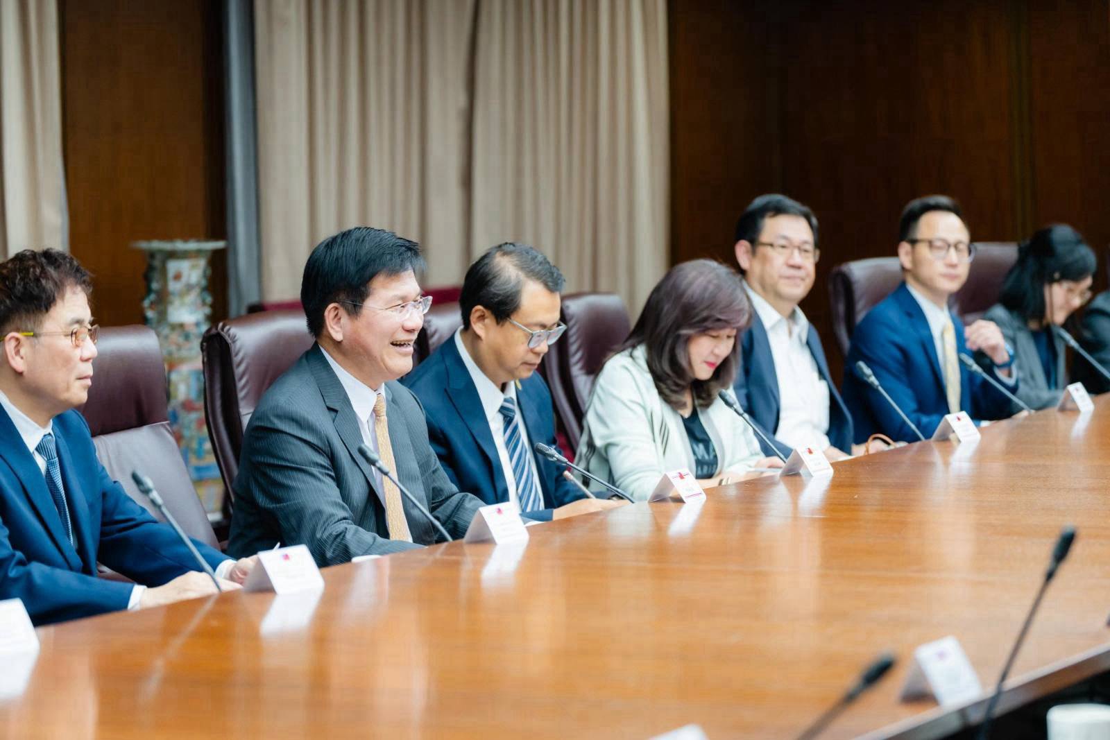 外交部誠摯歡迎「北美台灣工程師協會、全球台灣科技及外交聯盟協進會及台灣產業科技推動協會聯合訪問團」來訪