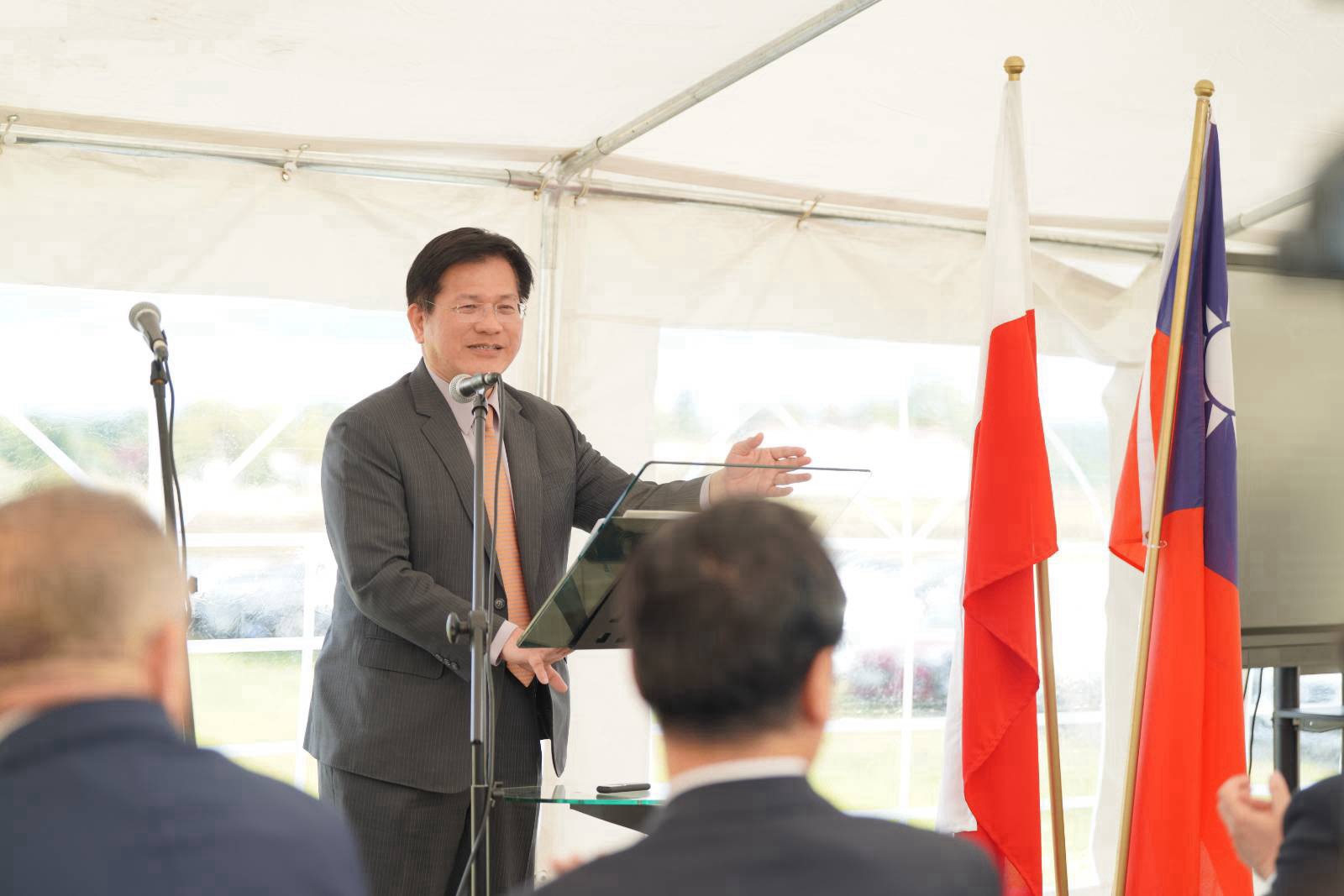 圖說三:外交部長林佳龍致詞說明TEEMA科技園區政策理念與願景。